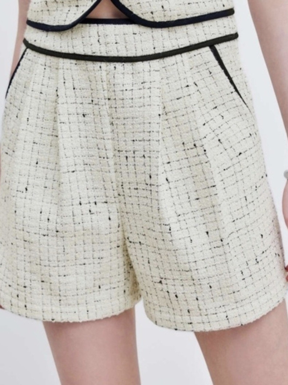 Cider Cream Tweed High-Waist Shorts with Black Piping